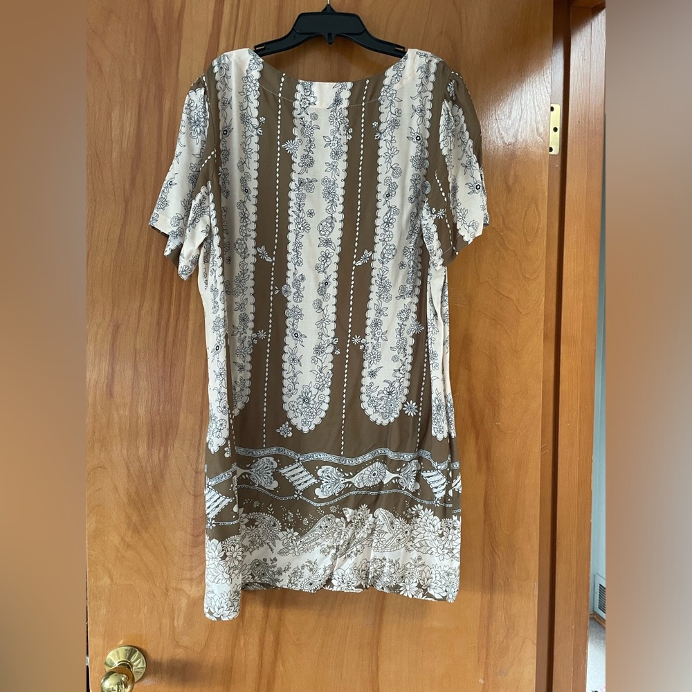 NWT Novella Royale Roadie dress in Sienna Crystal Ship pattern